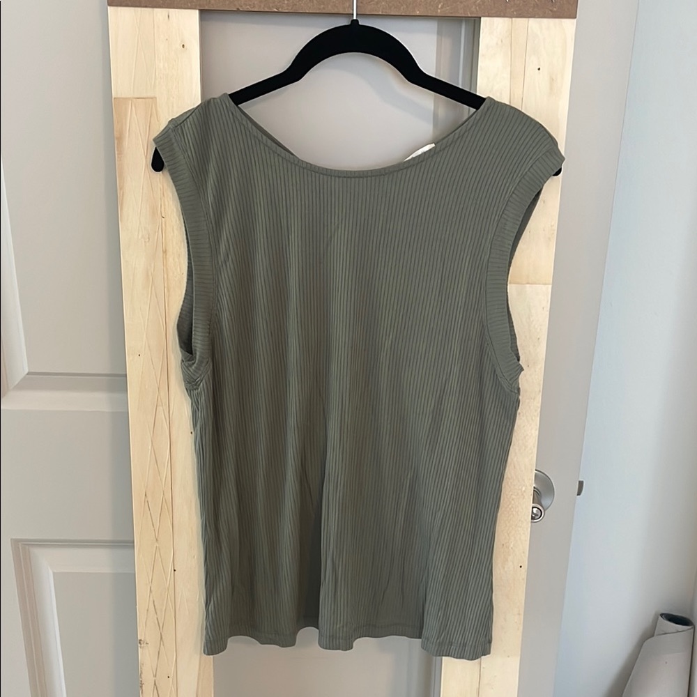 Nine Britton Twist Back Tank